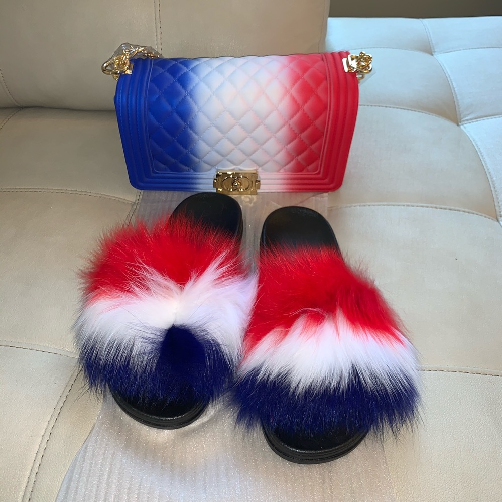 New fur slides and new New jelly bag set.